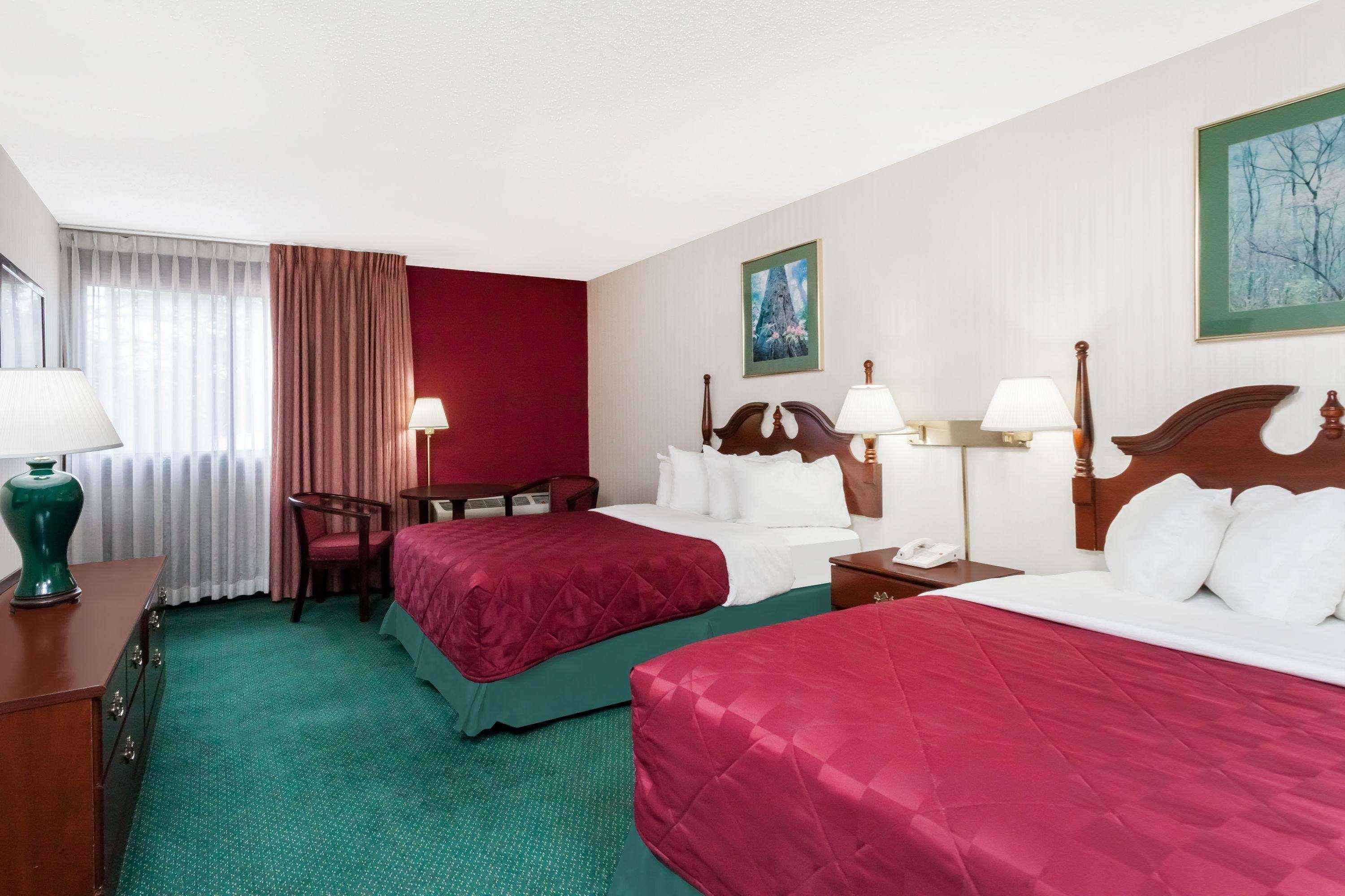 Baymont By Wyndham Queensbury/Lake George Luaran gambar